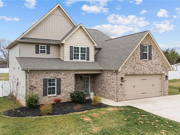 2nd image of 3785 Friendship Ledford Rd