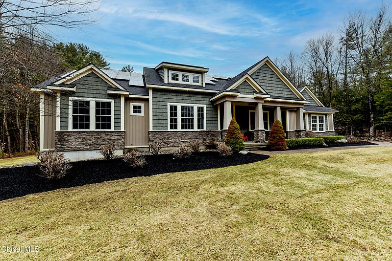 2nd image of 421 Allen Road