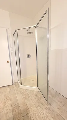 Rented by Oxford Property Group | media 9