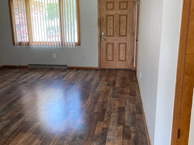 3182 Orklynne St — Photo 7