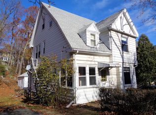 33 Thurston Rd, Newton, MA 02464