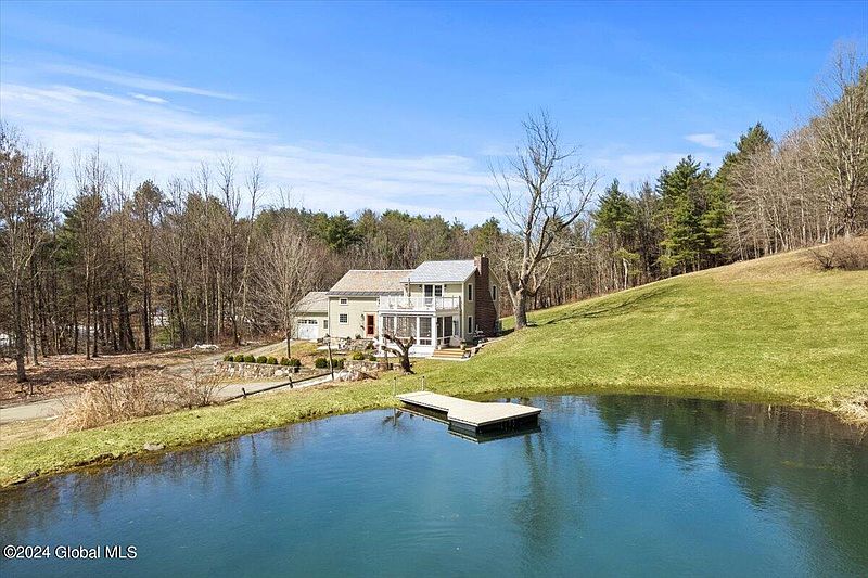 3rd image of 244 Wallace Road