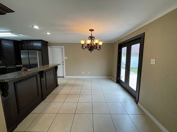 4th image of 2202 Okane St