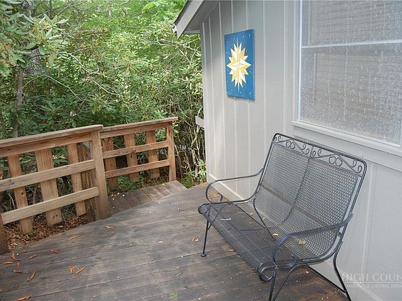 4th image of 96 Hickory Lane