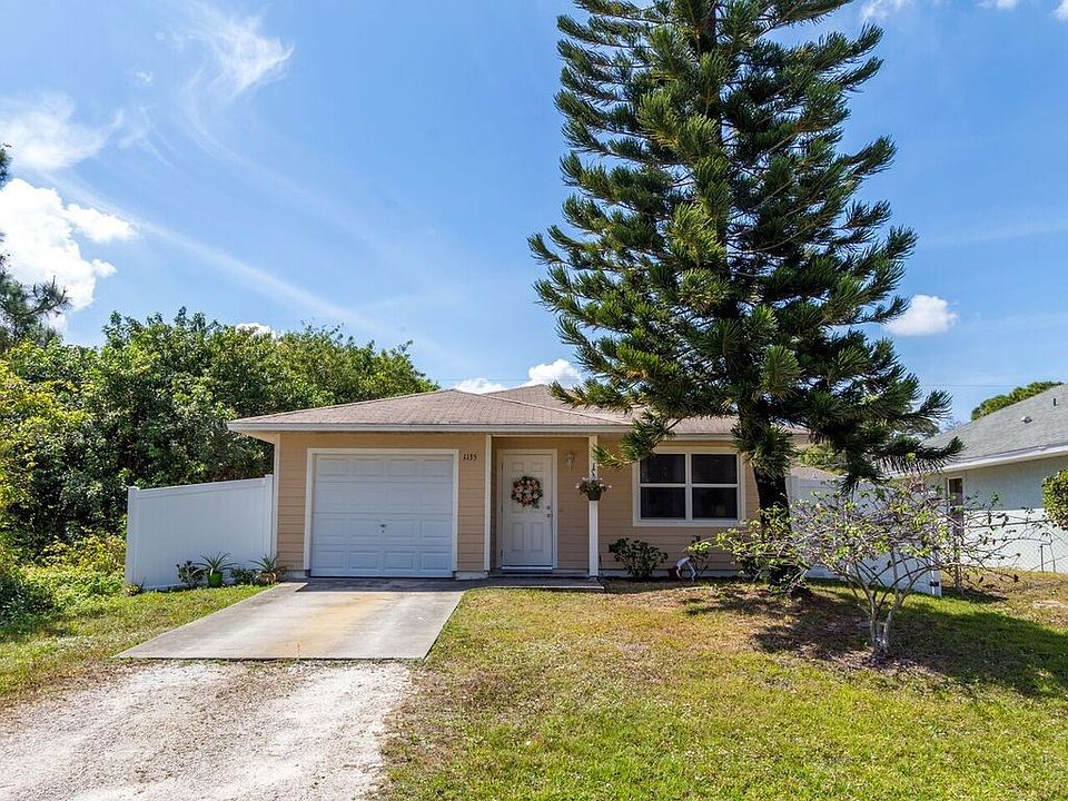 Home For Sale In Oslo Park