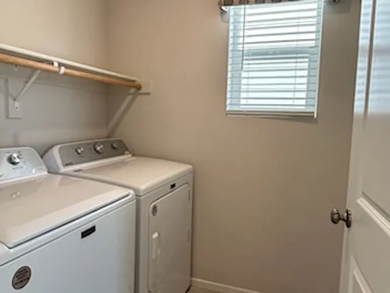 883 S Zeelar St — Photo 14