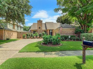 10311 Piping Rock Ln, Houston, TX 77042