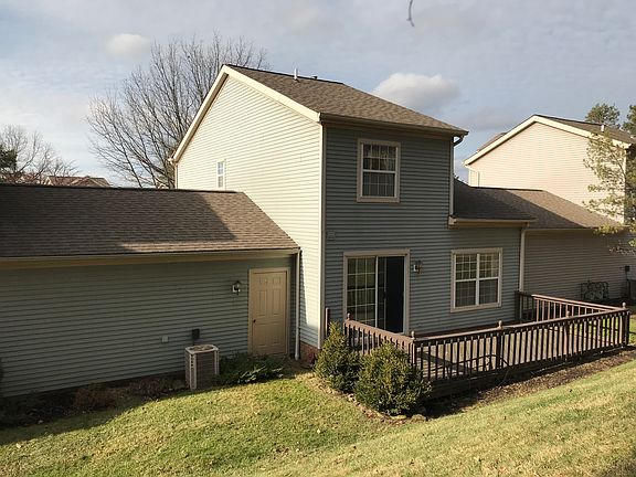 4th image of 8561 Ravenswood Ln