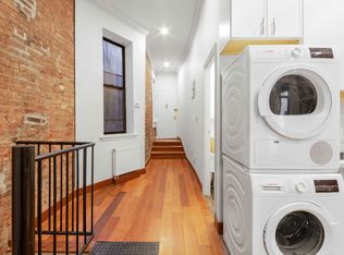 253 Elizabeth St APT 1R, New York, NY 10012