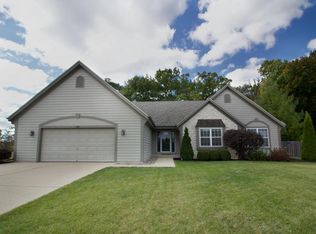 183 Westfield Way, Pewaukee, WI 53072