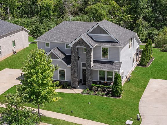3rd image of 177 Burberry Glen Blvd
