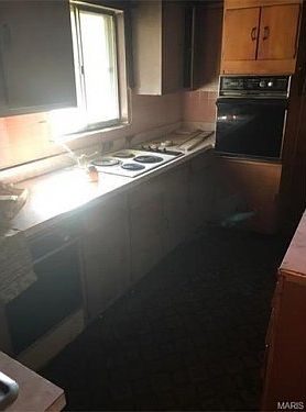 5th image of 3138 Jacqueline Ct