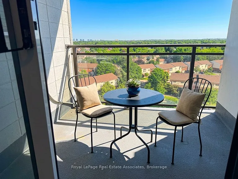 2900 Battleford Rd N #1008 — Photo 19