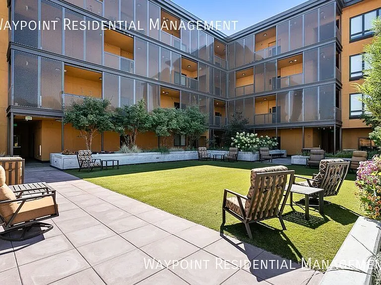 611 S 8th St #601 — Photo 34