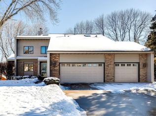 9562 Yukon Cir S, Minneapolis, MN 55438