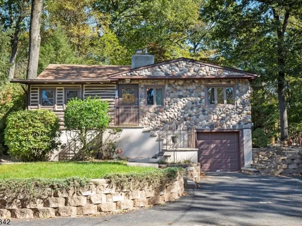 63 Iroquois Trl, Wayne Twp., NJ 07470