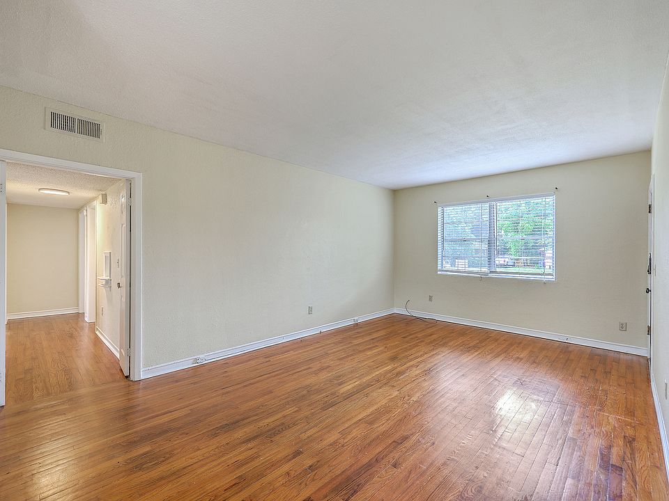 Bonus office room