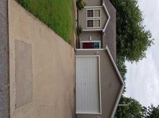 3144 E 11th St, Joplin, MO 64801