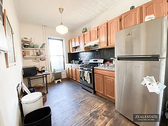 Rented by ZealEstate Group Inc