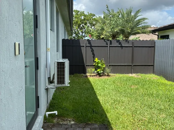 (undisclosed Address), Miami, FL 33170