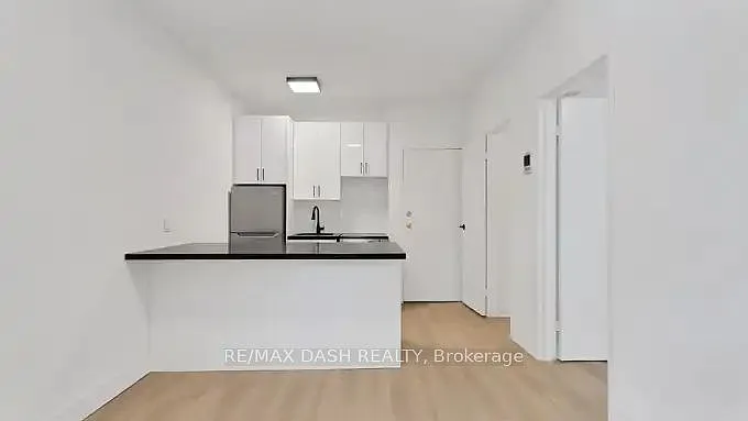 7 Thorburn Ave #101 — Photo 15