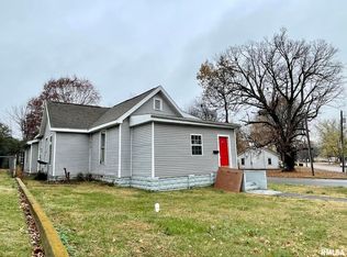 1123 Market St, Metropolis, IL 62960