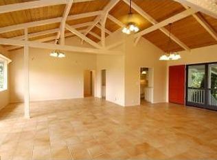 610 Kaupakalua Rd, Haiku, HI 96708