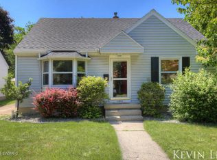 1801 Blandford Ave SW, Wyoming, MI 49519