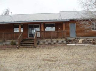 230 W Shore Dr, Shoshone, ID 83352