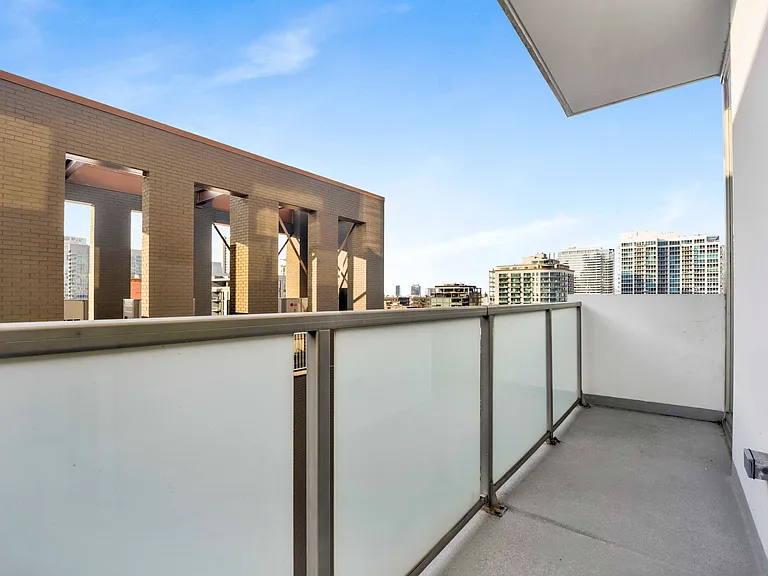 630 N Franklin St #1019 — Photo 12