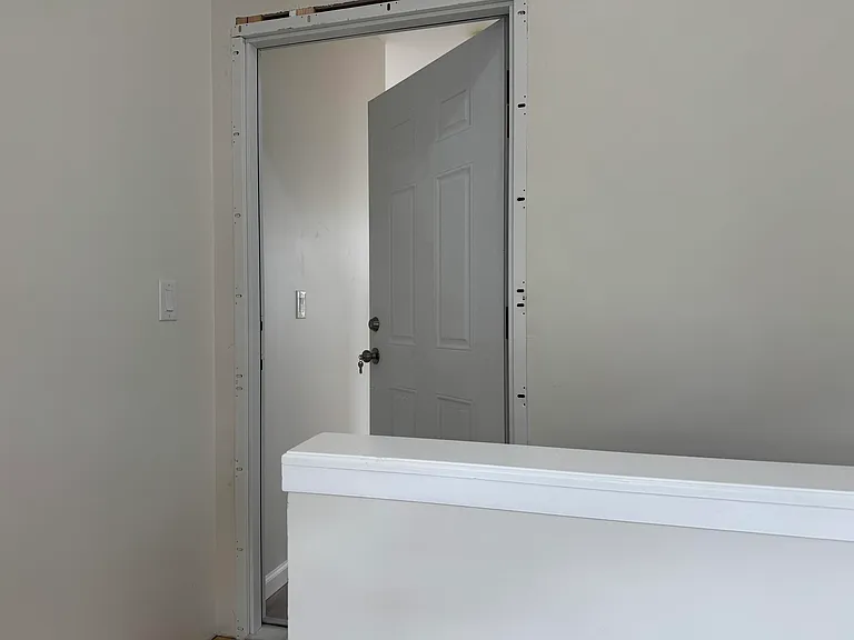 49 Summit Ave #2 — Photo 20