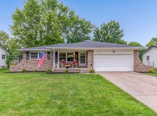 5019 Middleboro Rd, Grand Blanc, MI 48439