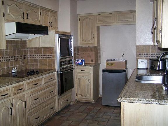 4th image of 5505 Coronado Dr