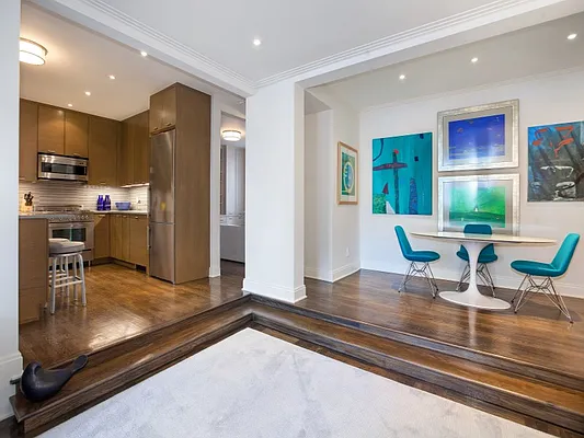 Sold by Sotheby's International Realty | media 29