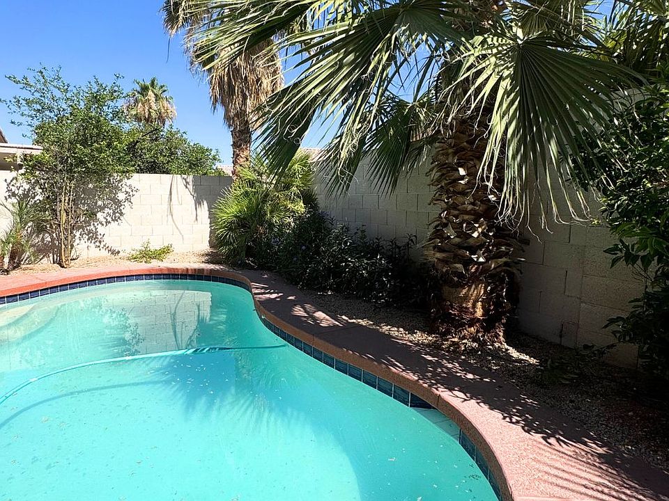 Private pool