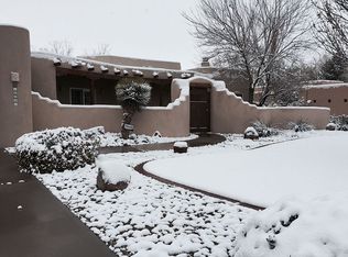 1663 Tierra Del Rio NW, Albuquerque, NM 87107