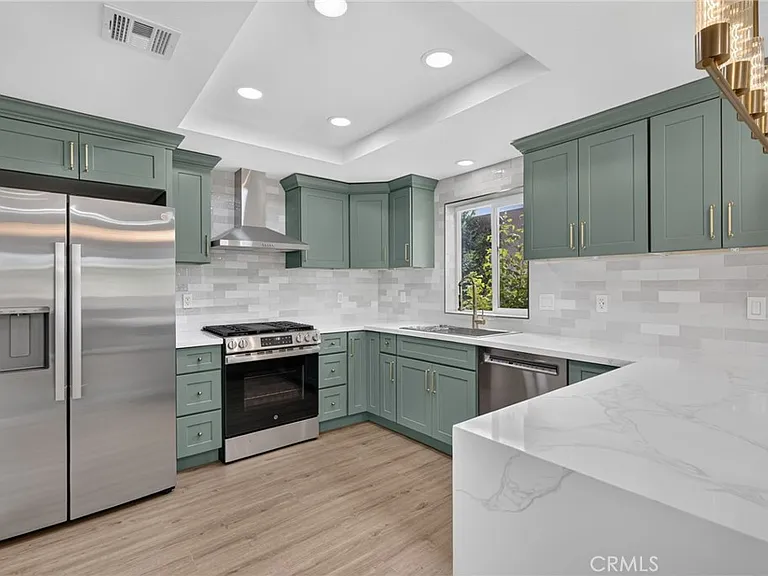 76726 California Dr — Photo 2