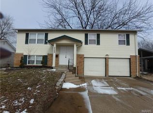 2309 Foggy Bottom Dr, Florissant, MO