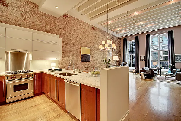 Rented by Oxford Property Group | media 53