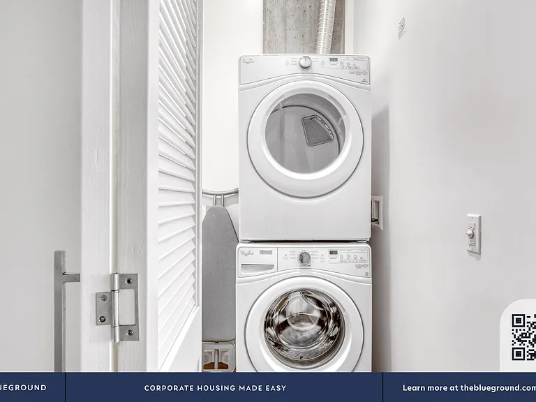 Washer/Dryer in Apartment