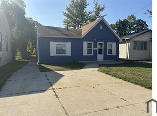 23595 Stewart Ave, Warren, MI 48089