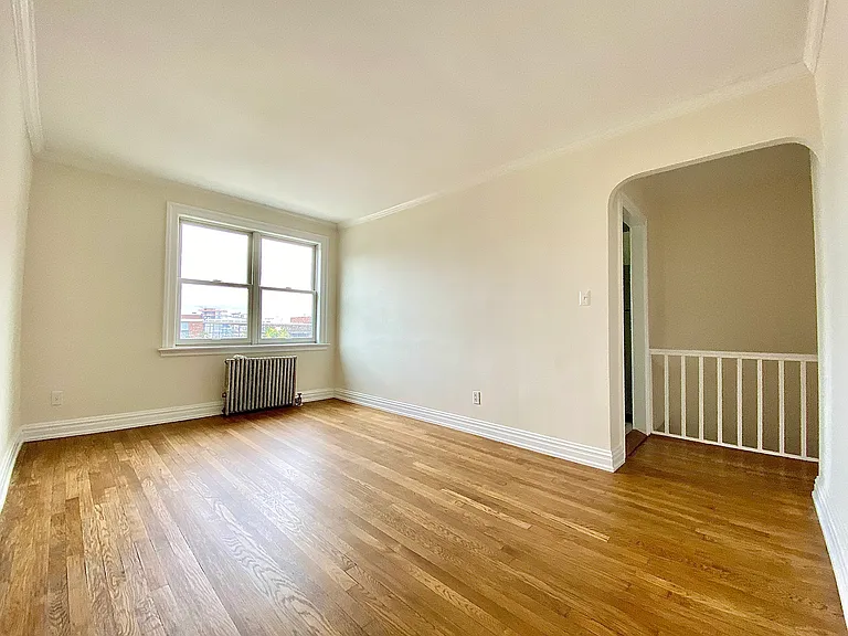 17-14 Troutman St #2 — Photo 3