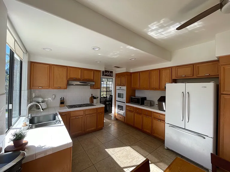 4708 Via Cupertino — Photo 13