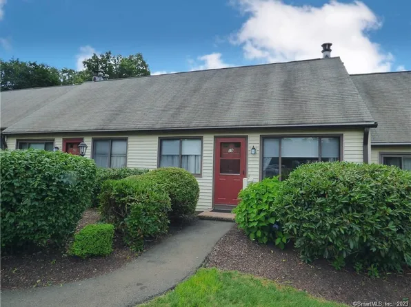 19 Dannys Way #19, Wallingford, CT 06492