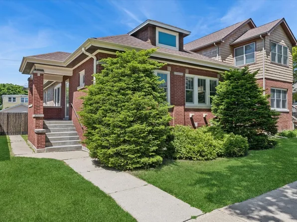 3810 N Mozart St, Chicago, IL 60618
