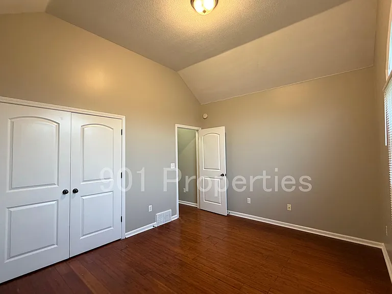 3777 Pavilion Cir — Photo 11