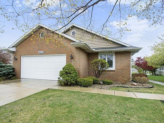 2nd image of 18630 Pauls Way