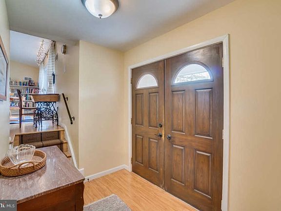 4th image of 5009 Margot Ct