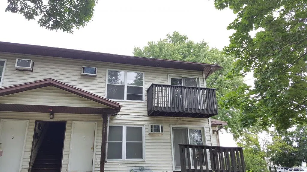 102 Blake St — Photo 2