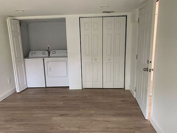 4th image of 2541 Myra St
